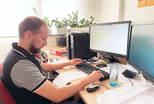 teljeskoru-atvilagitas